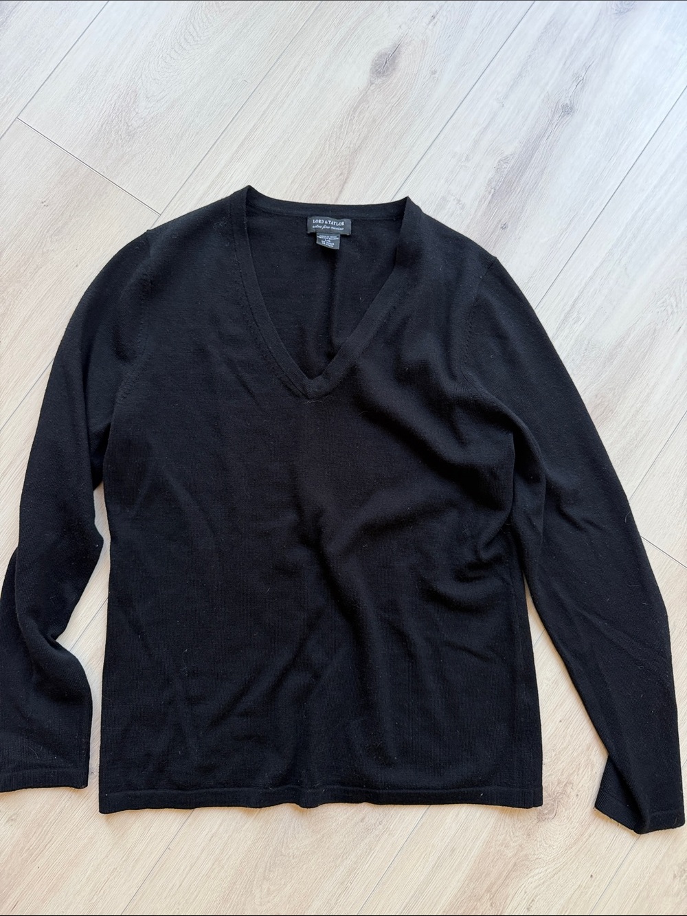 Lord & Taylor Long Sleeve